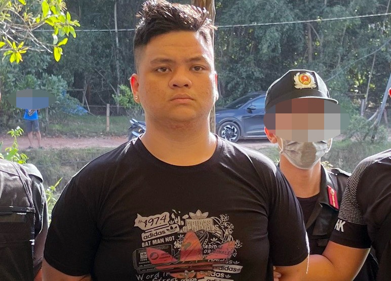 4 nghi pham cam dau, chu muu vu no sung lam 2 nguoi chet o Phu Quoc hinh anh