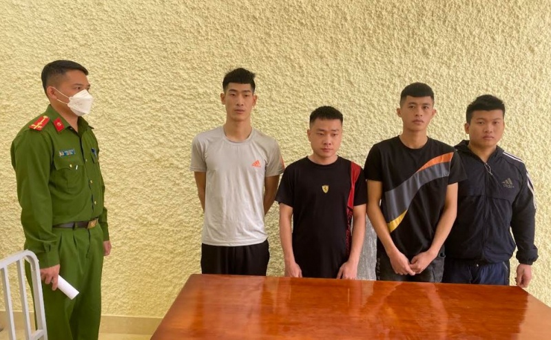 bat giam con no anh 1