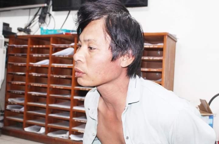 Bat giu nguoi dan ong cuop giat tai san hinh anh