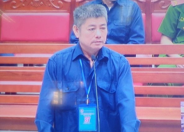 Nhom 'chan ret' tieu thu 160 trieu lit xang nhap lau hinh anh