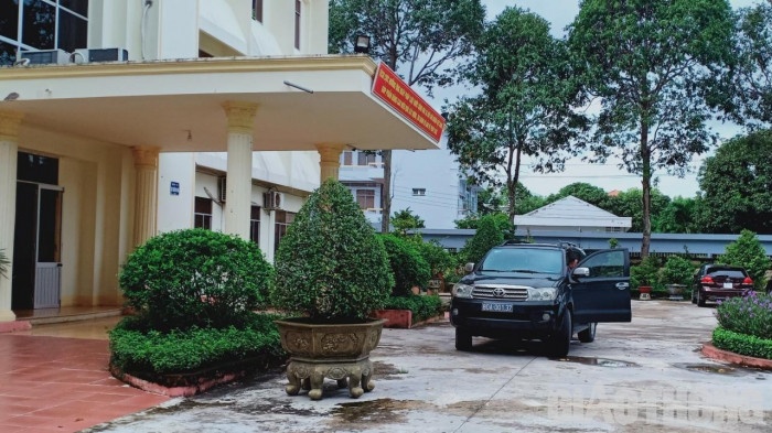 nhận hối lộ ảnh 1 nhan hoi lo anh 1