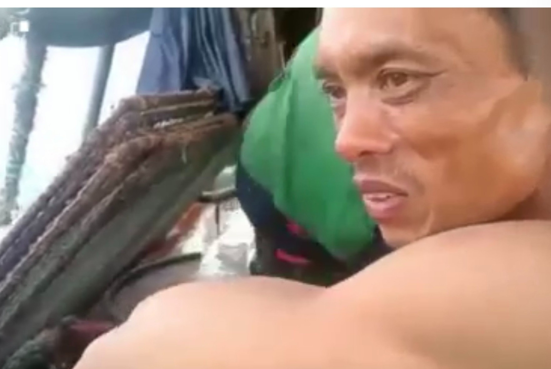 Dau hieu hinh su trong vu nguoi dan ong bi hanh ha tren tau ca hinh anh