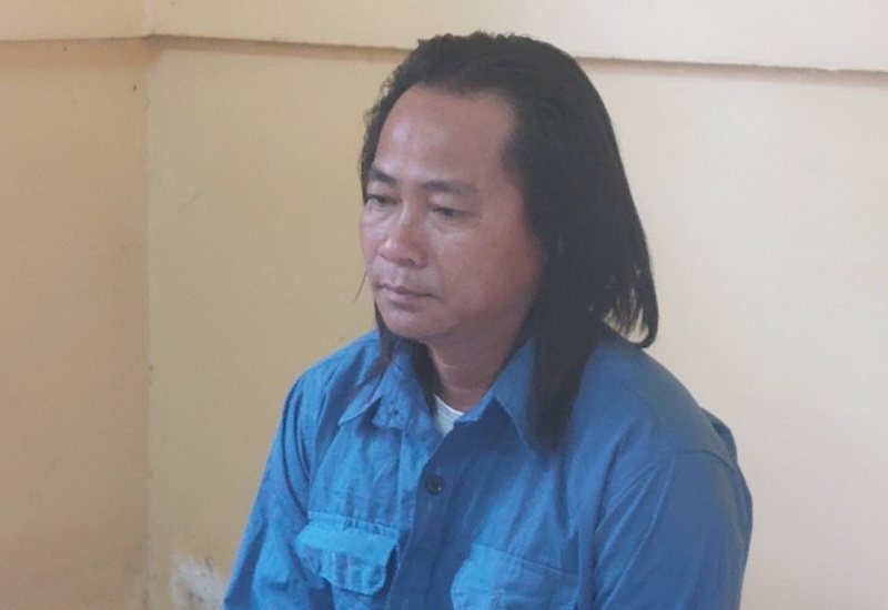 Con mau thuan, cha keo nguoi den hon chien hinh anh