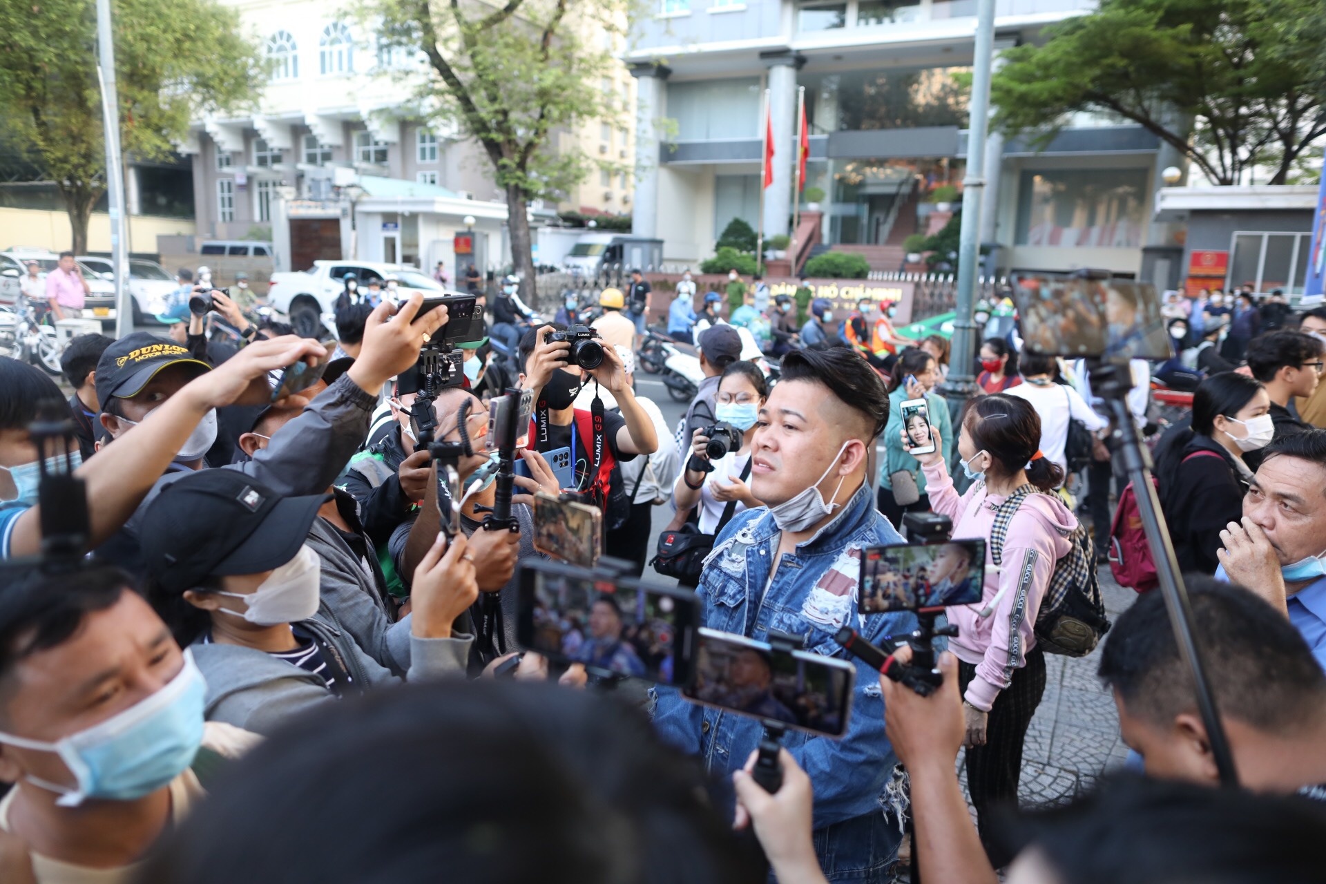 bao hanh be 8 tuoi anh 5