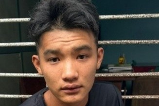 Truy bat 2 nguoi dung dao khong che, cuop tai san trong 48 gio hinh anh