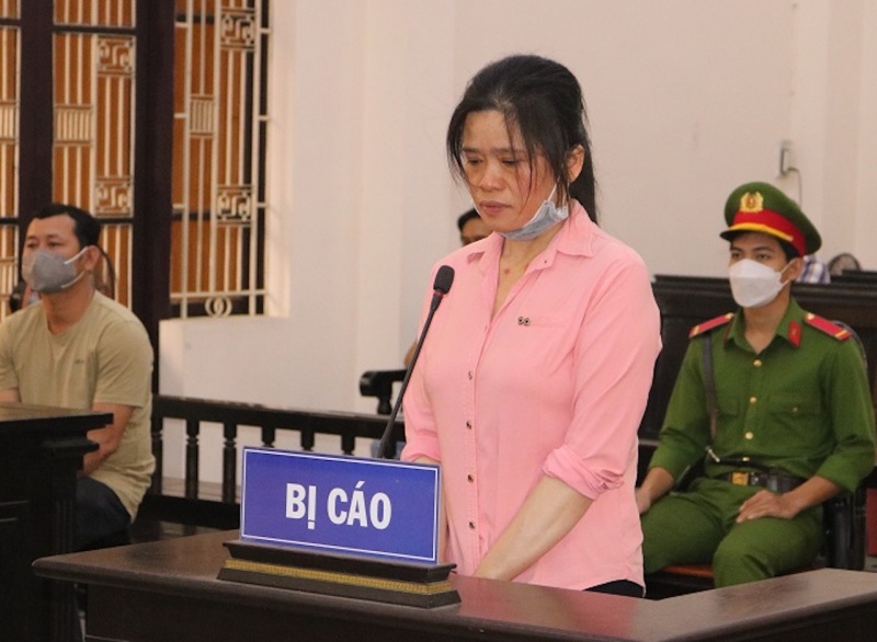 Nu chu hui lanh an 17 nam tu vi lua dao 17 ty dong hinh anh