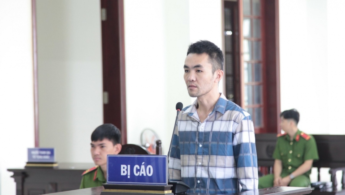 Tuyen an tu hinh bi cao giet nguoi tinh hinh anh