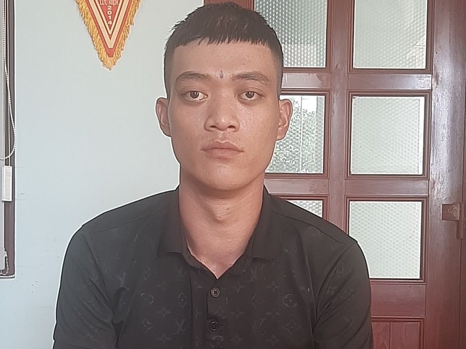 Bat nghi pham co 2 lenh truy na hinh anh