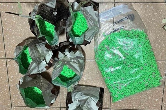 Hon 150 kg ma tuy nup bong socola theo duong hang khong vao Viet Nam hinh anh