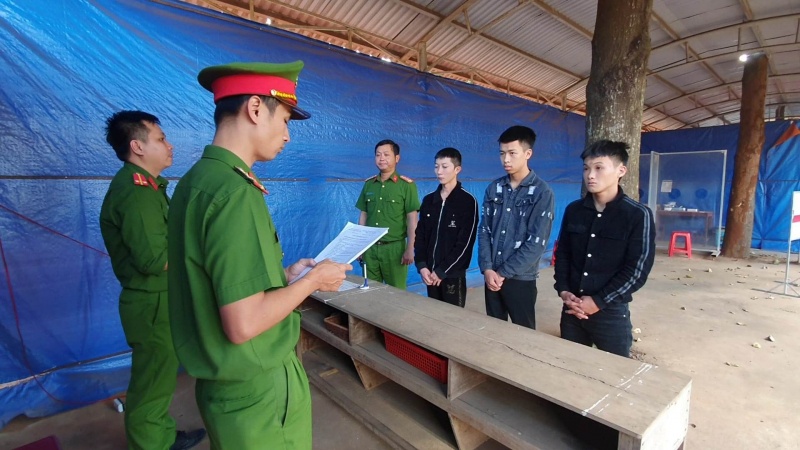 Mang hung khí ảnh 1 Mang hung khi anh 1
