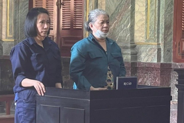 Tu hinh 3 nguoi mua ban hon 4 kg heroin hinh anh