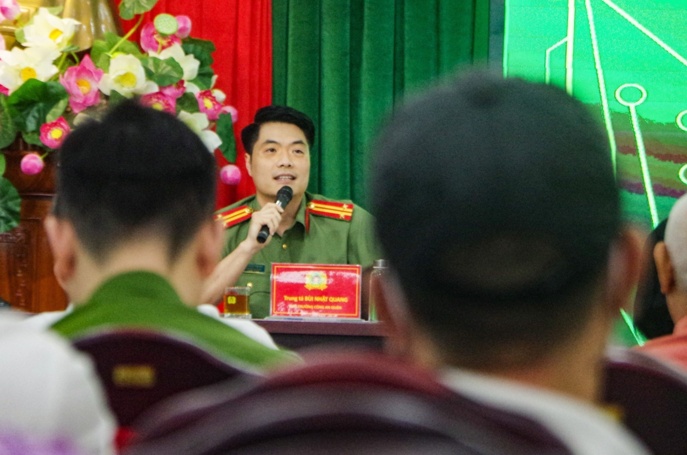 Vỏ tin PL ảnh 5 Vo tin PL anh 5