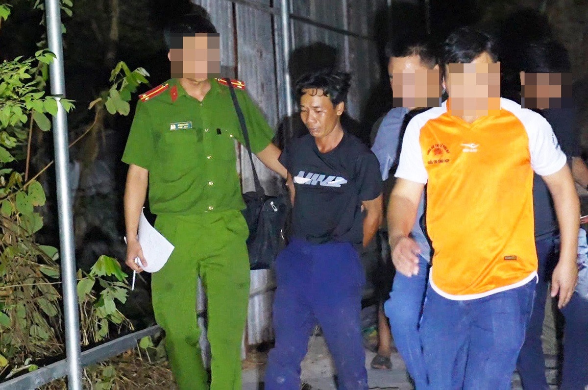 An mang o Ba Ria - Vung Tau: Chem ban nhau tu vong roi ve nha ngu hinh anh