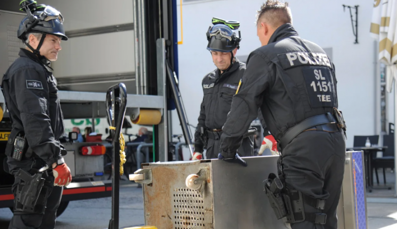 Bat giu 132 nguoi thuoc bang dang mafia khet tieng the gioi hinh anh