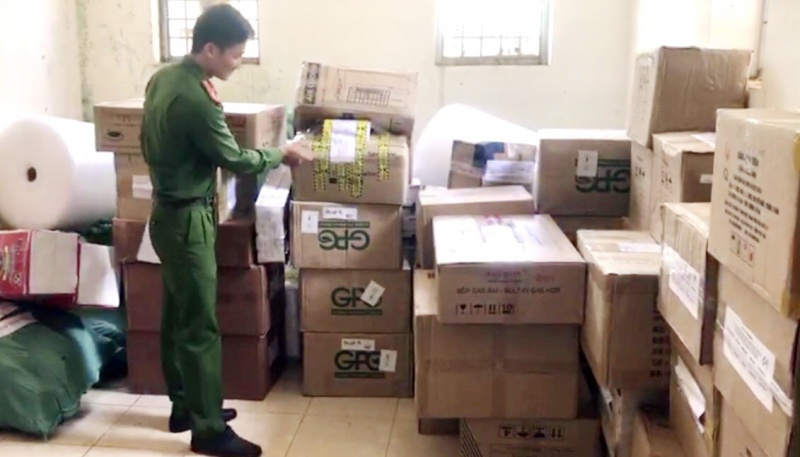 Hon 3.000 nguoi dinh bay lua dao trung thuong hinh anh