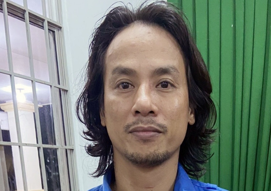 Bat tam giam Cuong 'vo su' va 7 bao ve vu au da o Phu Quoc hinh anh