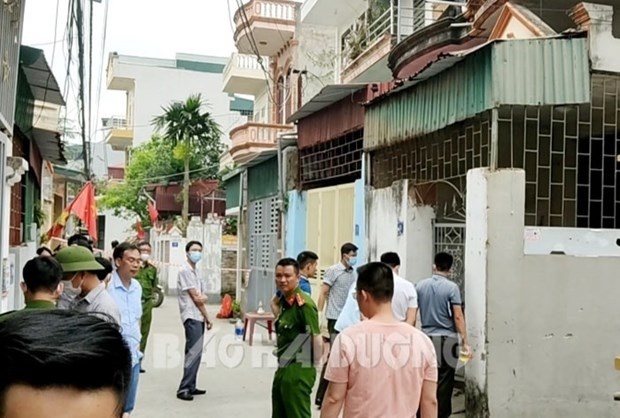 dùng dao đâm người ảnh 1 dung dao dam nguoi anh 1