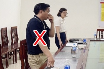 Loi keo nhieu nguoi tham gia mua gian hang ao, chiem doat hang ty dong hinh anh