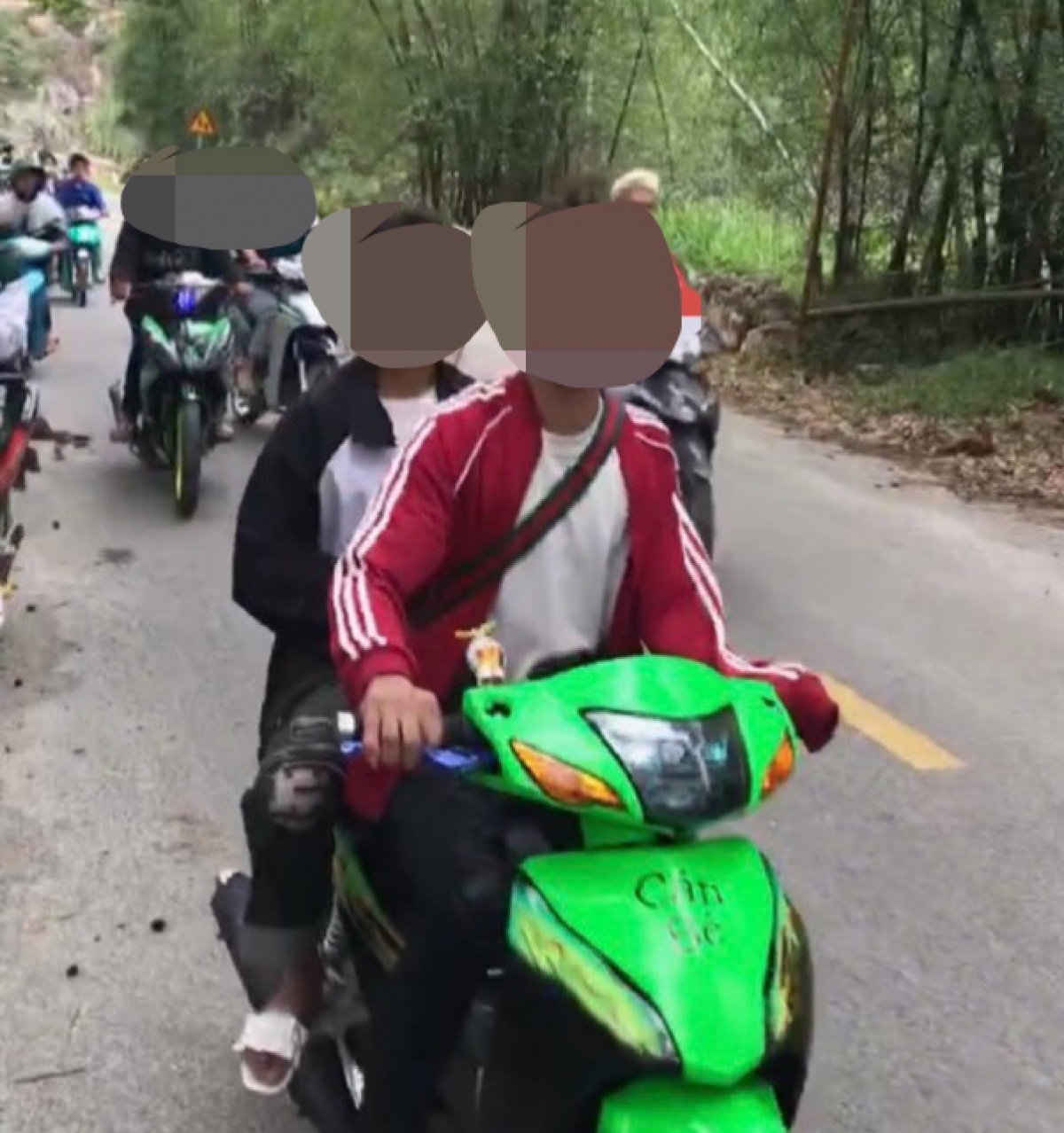 đua xe trái phép ảnh 1 dua xe trai phep anh 1