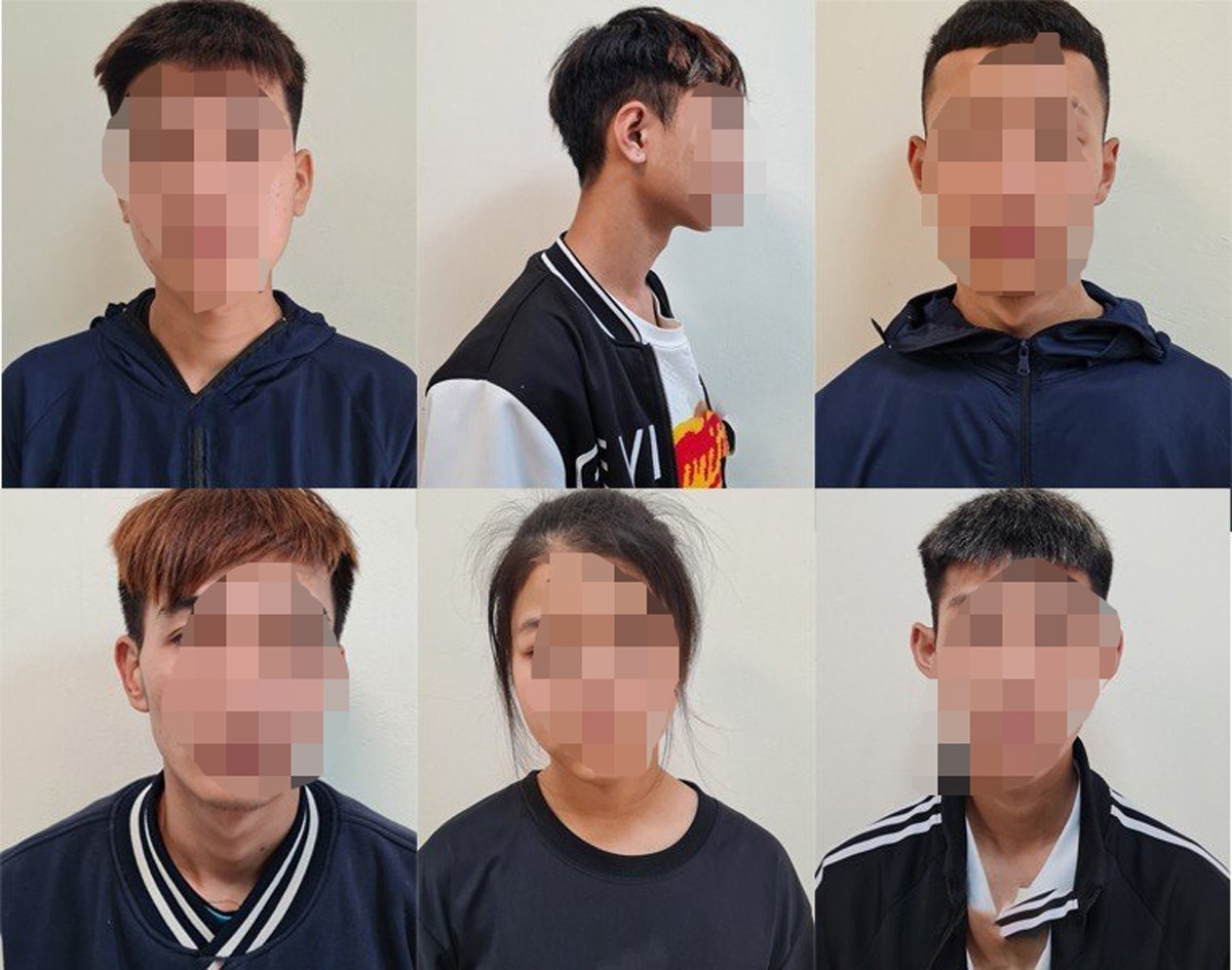 nhóm trai làng ảnh 1 nhom trai lang anh 1