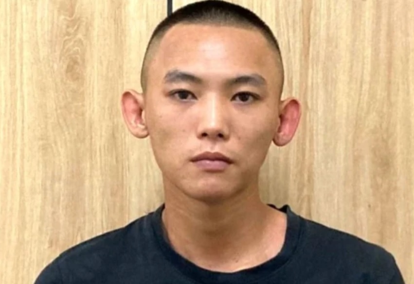 Nhet ma tuy vao hau mon, nam thanh nien bi bat hinh anh