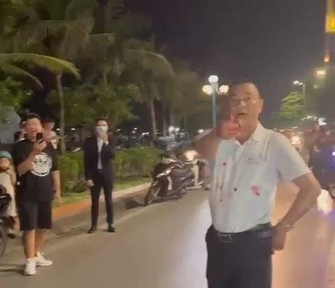 công an đánh người ảnh 1 cong an danh nguoi anh 1