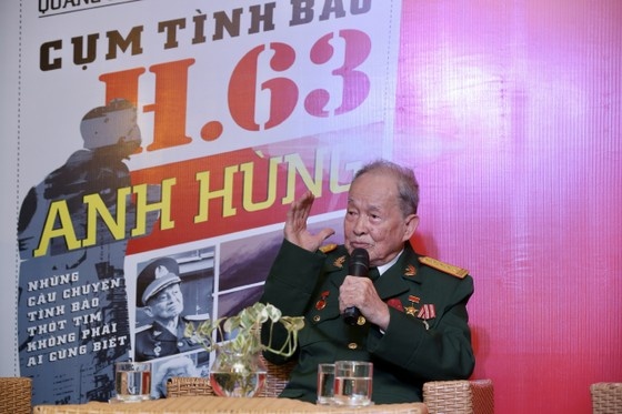 Cum Tinh bao H.63 anh hung hinh anh