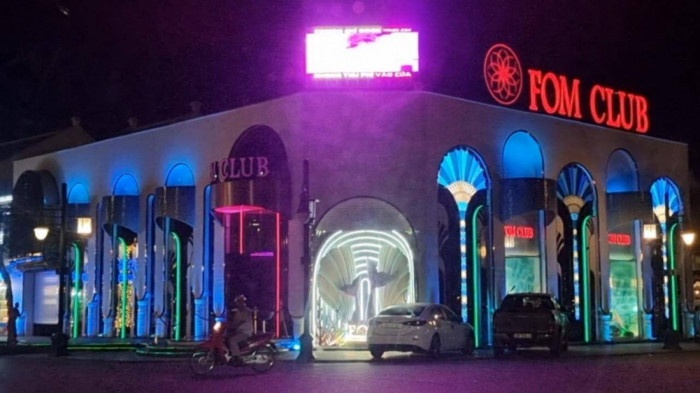 dinh chi hoat dong anh 2