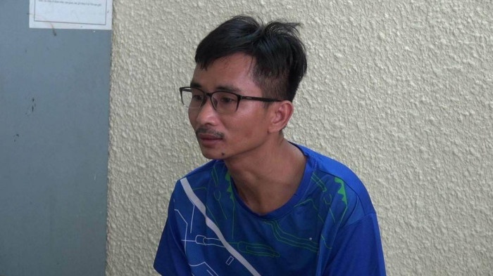 Bat giam giam doc anh 1