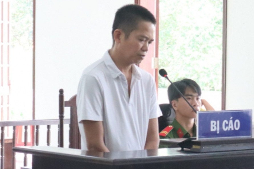 Nguoi dan ong o Binh Phuoc lanh an tu hinh vi sat hai nguoi tinh hinh anh