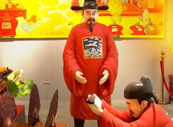 Tai hien nghi le Tet Doan Ngo trong kinh do Thang Long xua hinh anh