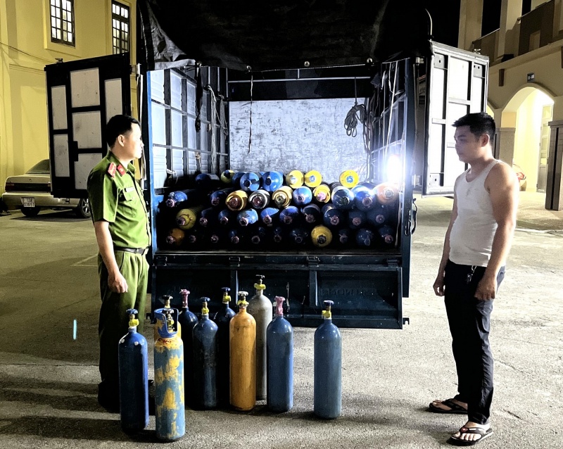 vận chuyển khí cười ảnh 1 van chuyen khi cuoi anh 1