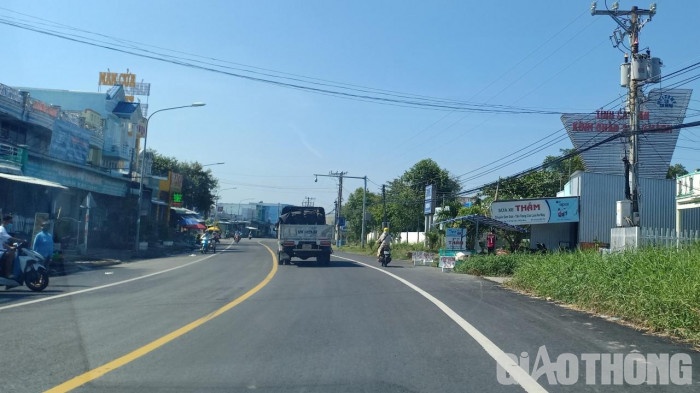 duong Ho Chi Minh anh 1