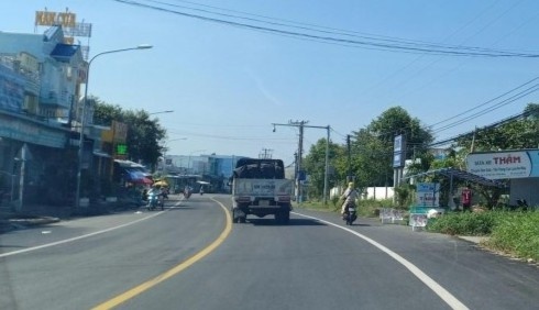 Kien nghi nang cap, mo rong QL1 va duong Ho Chi Minh den Mui Ca Mau hinh anh