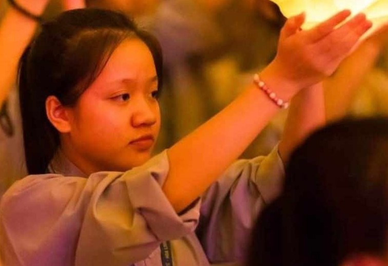 Tiec thuong 'Ca nuong nho tuoi nhat Viet Nam' dang yeu, da tai hinh anh