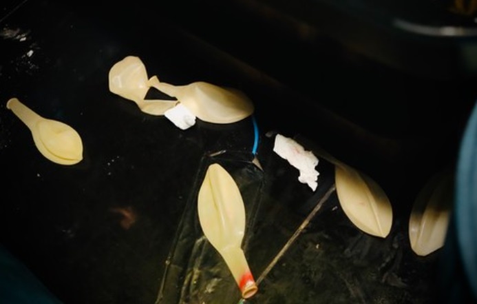 su dung bong cuoi anh 2