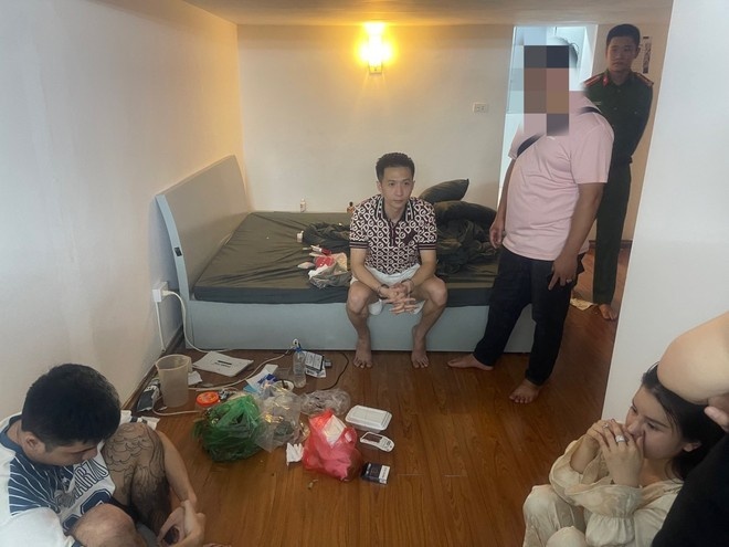 Ru ban cung bay lac anh 2