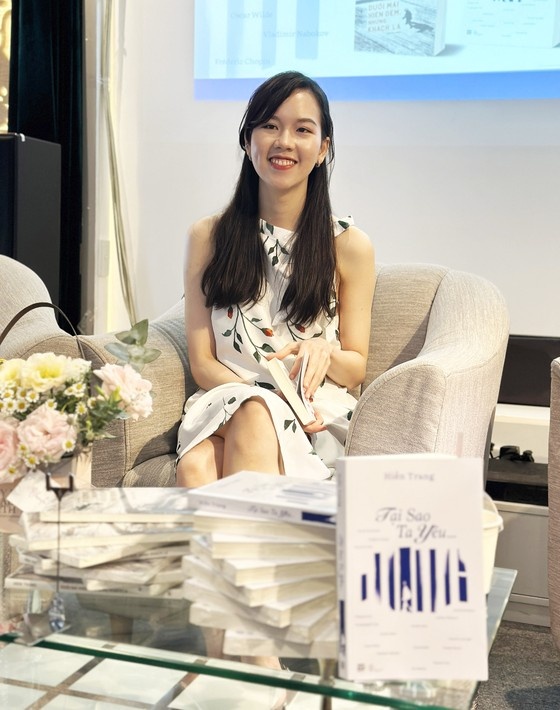 tac gia Hien Trang anh 1