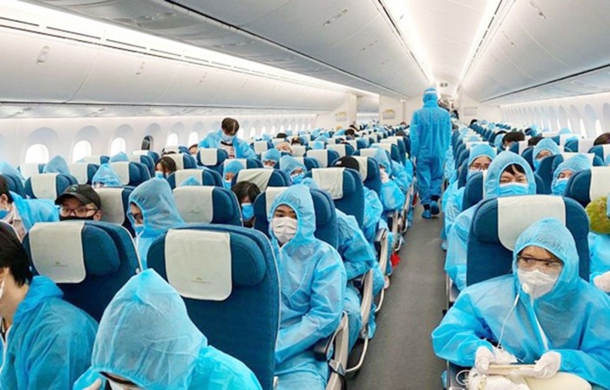 Xet xu vu 'chuyen bay giai cuu': Phien toa du kien keo dai mot thang hinh anh