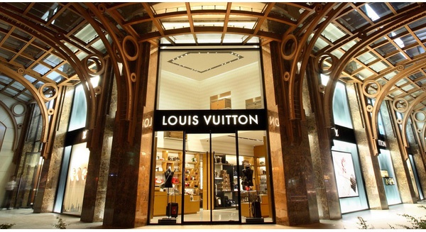 'Ky thi' nguoi giau, vi sao? hinh anh