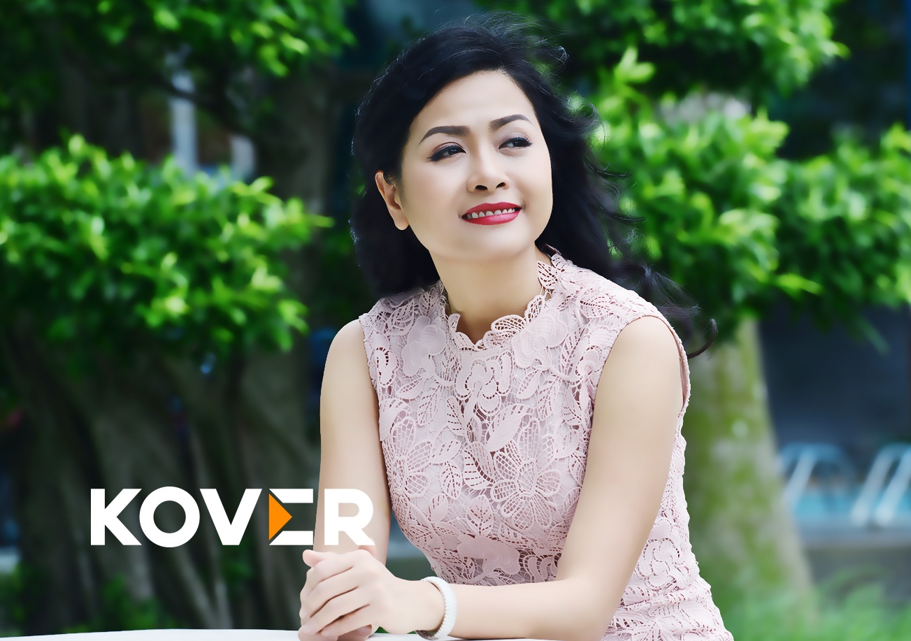 Tran Uyen Phuong: Nguoi phu nu be nho 'dau' lai ga khong lo hinh anh