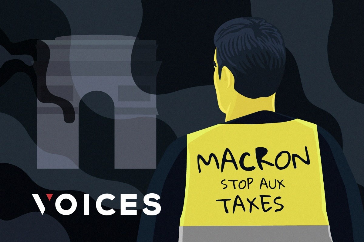 Bao luc lan rong va vuc sau cua nuoc Phap hinh anh