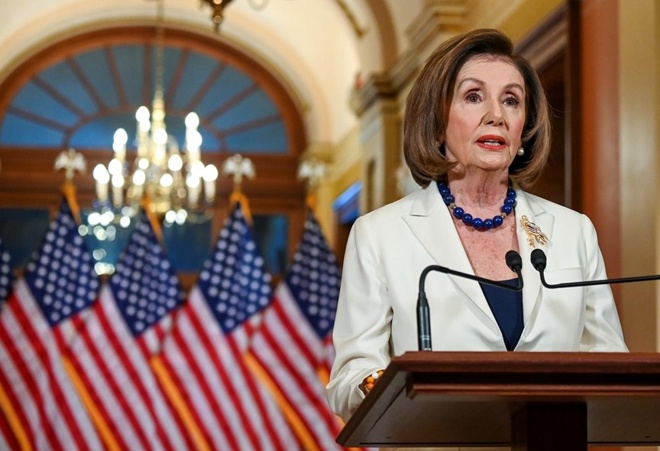 Ba Pelosi: 'Toi rat cung ran, toi la chien binh duong pho' hinh anh