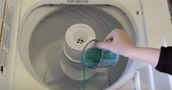 Công dụng bất ngờ từ nước súc miệng ảnh 2 Cong dung bat ngo tu nuoc suc mieng anh 2