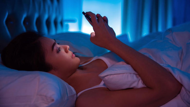 Nhung dieu khong nen lam tren giuong ngu anh 2