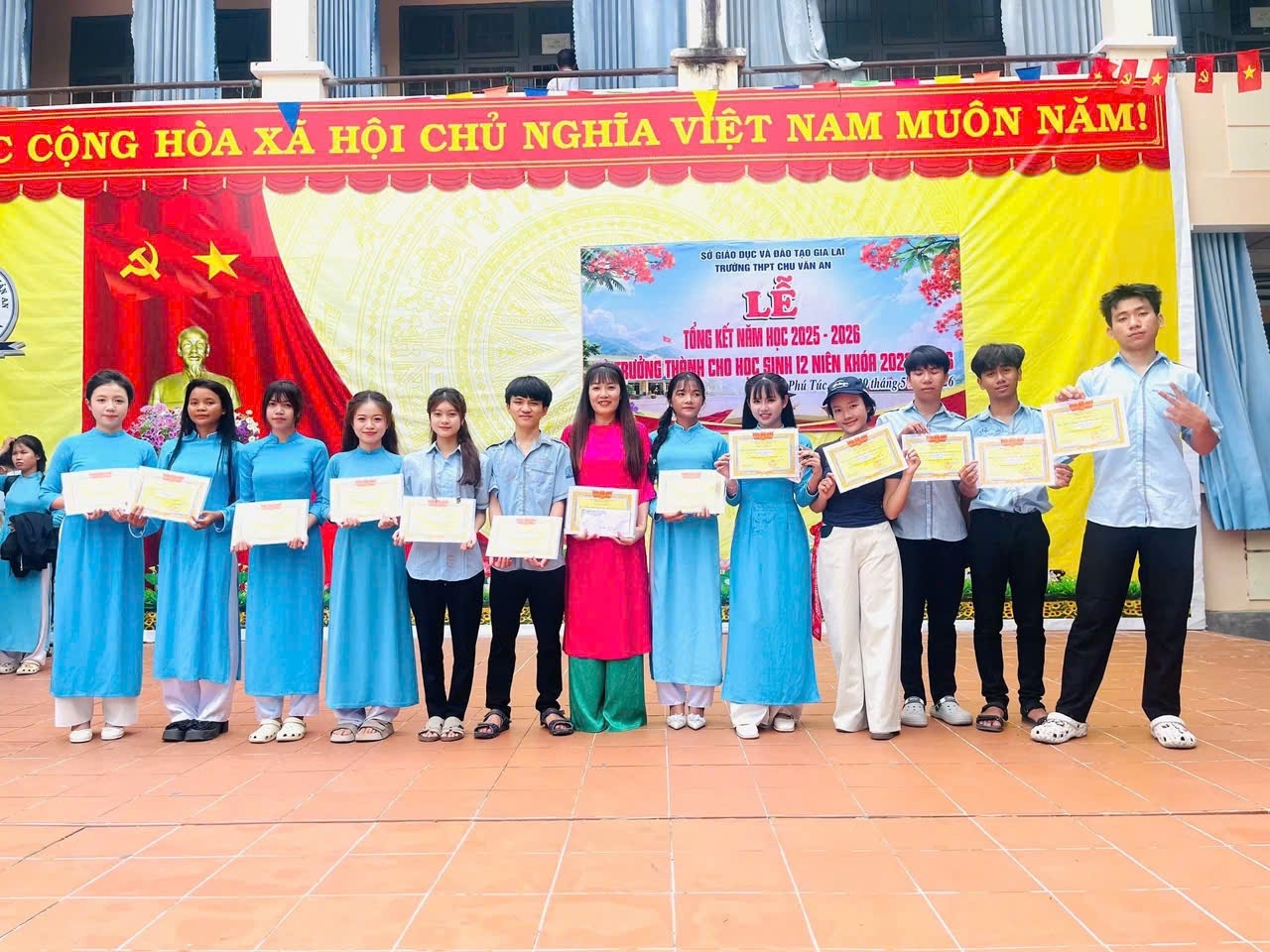 tuổi dậy th&igrave; ảnh 2