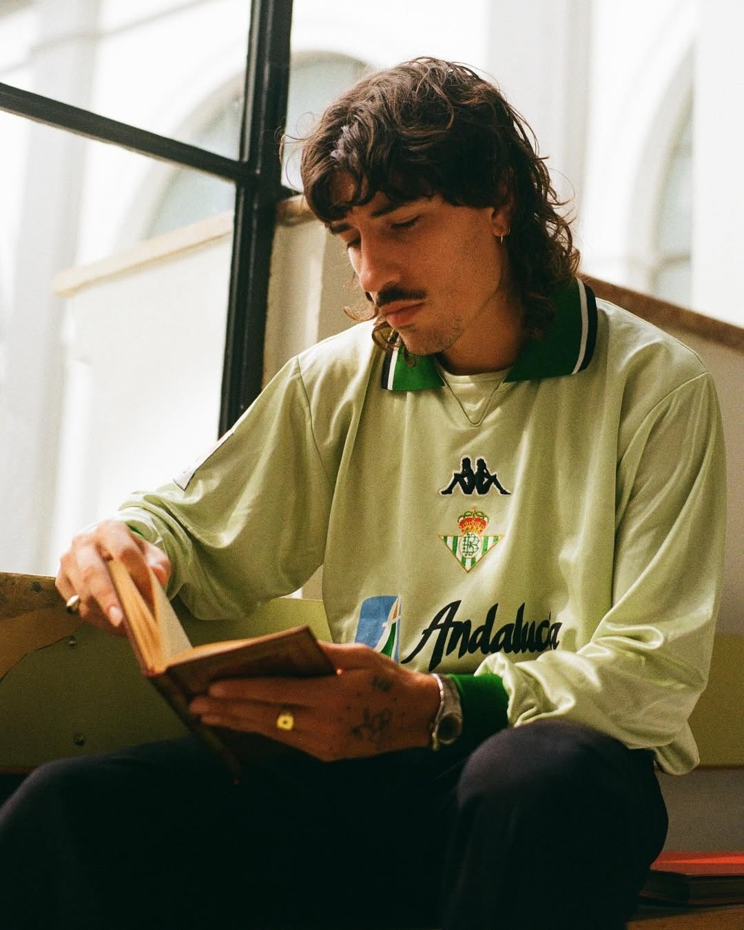 sách, Arsenal, Héctor Bellerín ảnh 1 sách, Arsenal, Héctor Bellerín ảnh 1