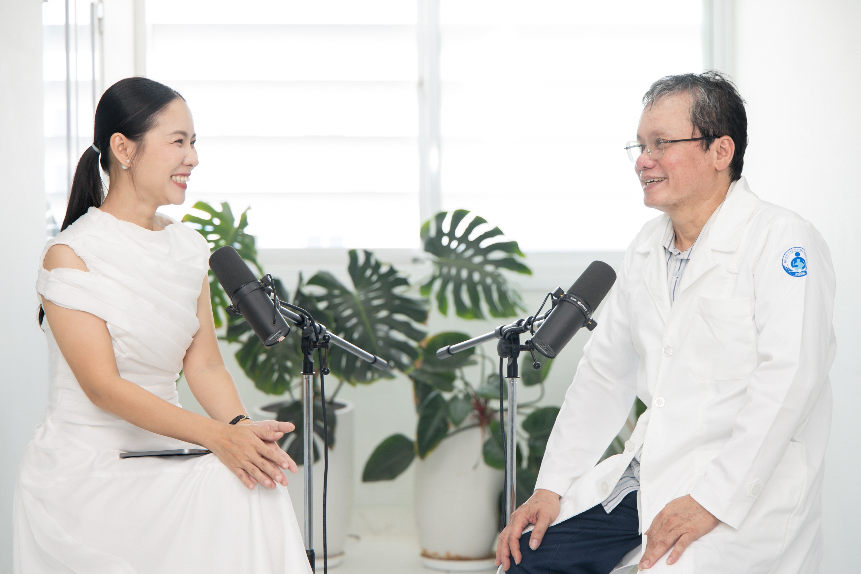 BS Trương Hữu Khanh ảnh 4