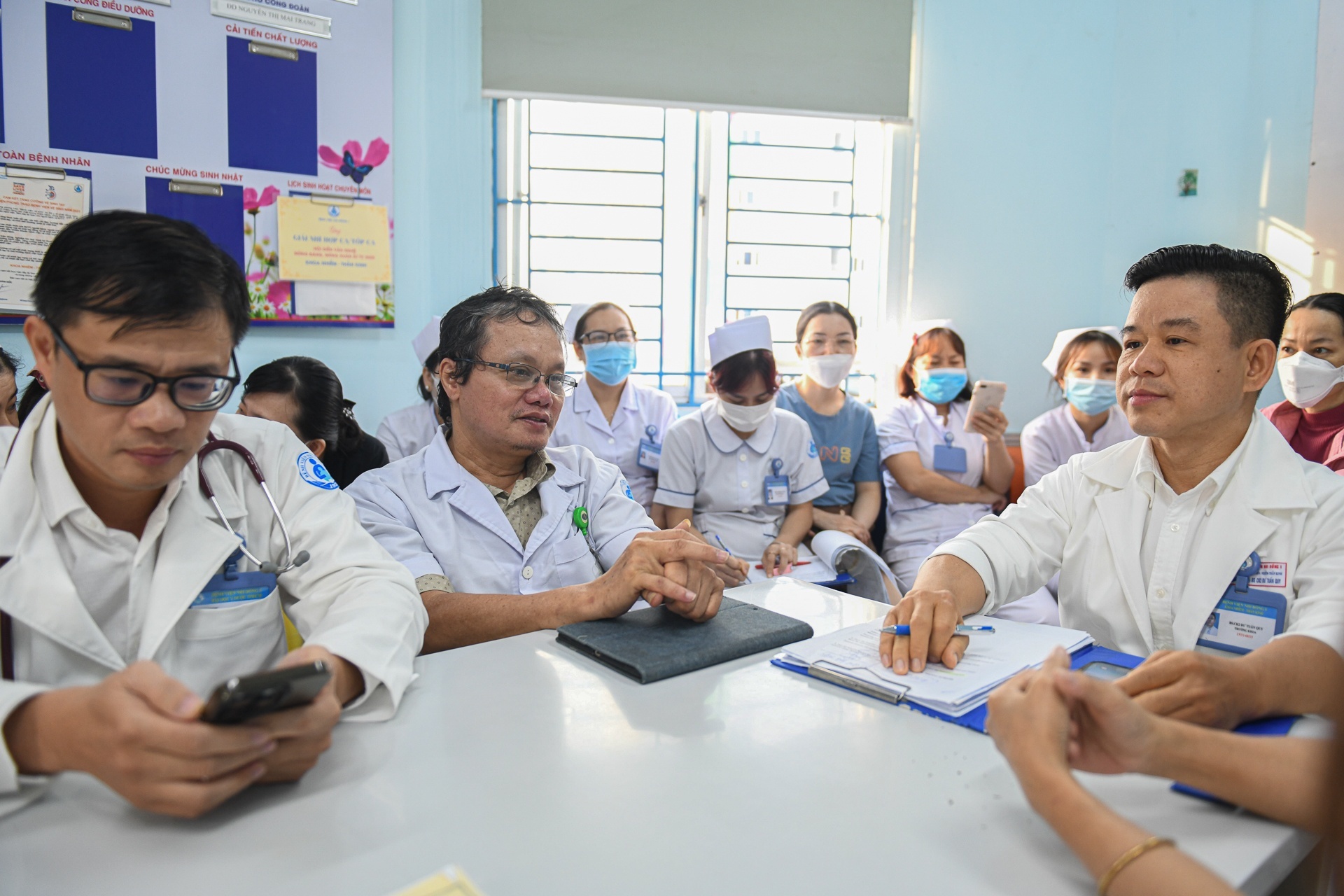 BS Trương Hữu Khanh ảnh 9