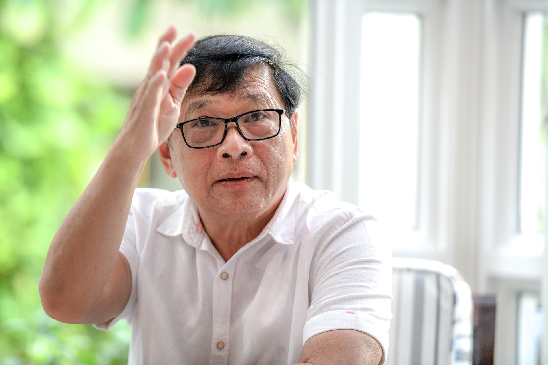 L&ecirc; Ho&agrave;ng ảnh 2